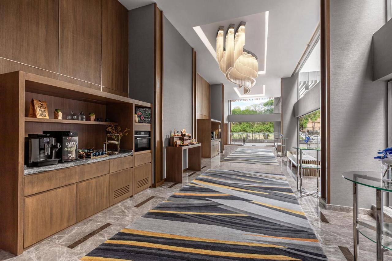 Courtyard By Marriott North Pattaya Hotel Exterior foto