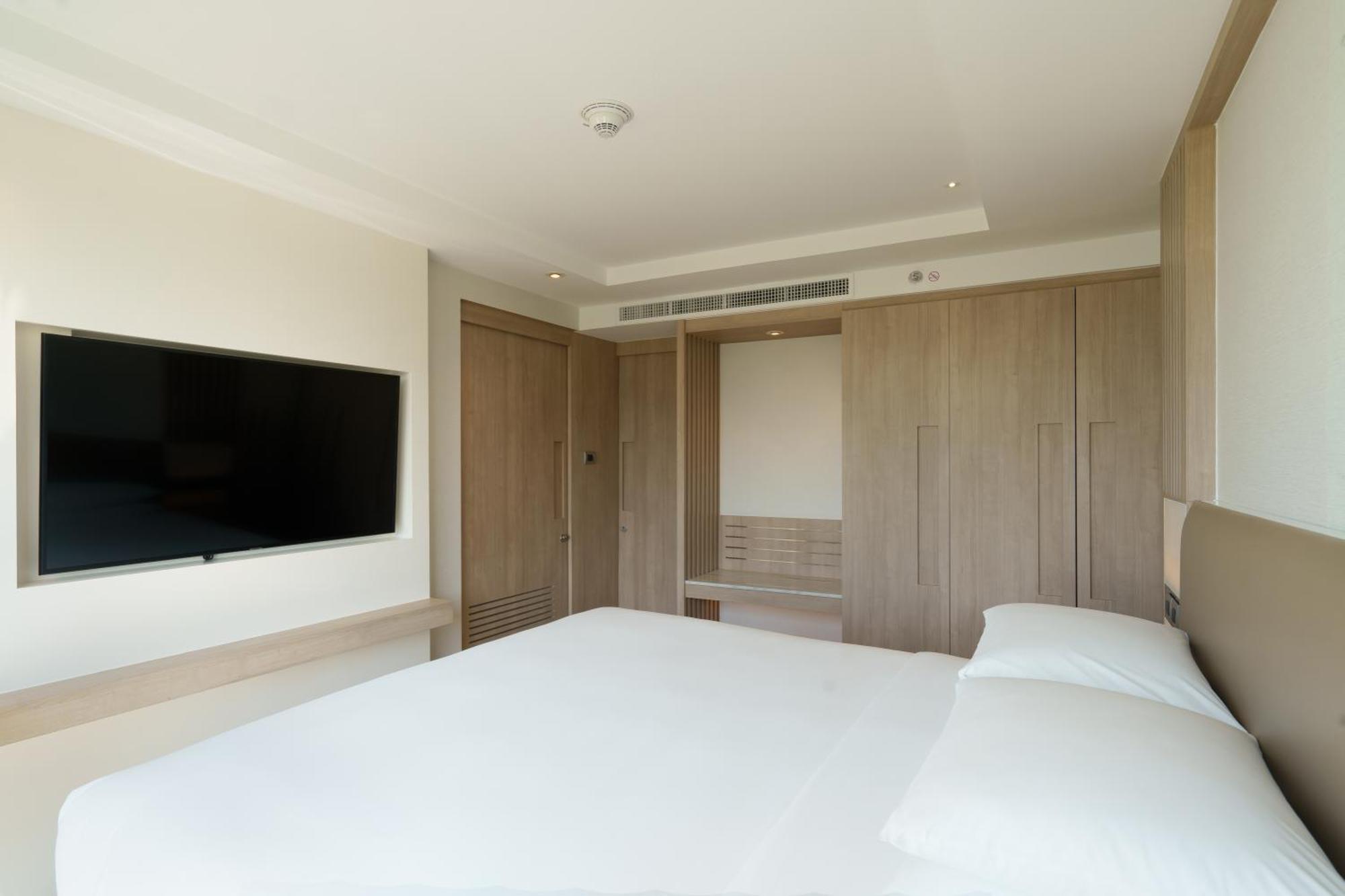 Courtyard By Marriott North Pattaya Hotel Exterior foto